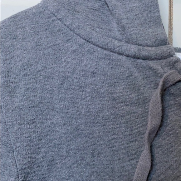 Pink sweater - Picture 2 of 2